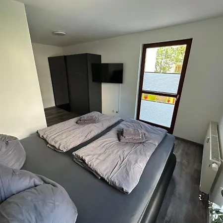 Fhv01 - 100m² 6 Personen Garten Und Terrasse 2x Wc