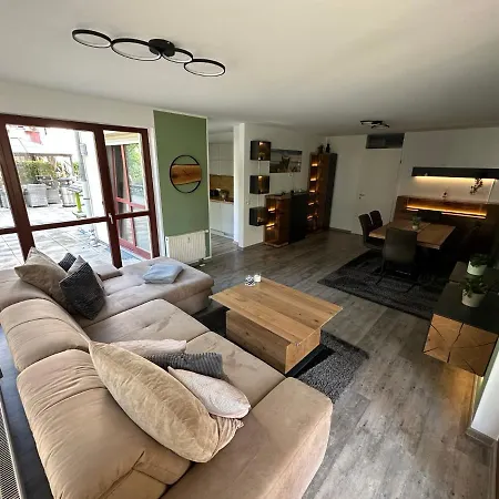 Fhv01 - 100m² 6 Personen Garten Und Terrasse 2x Wc 公寓